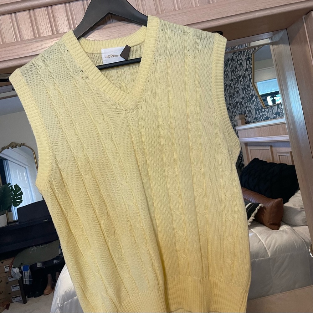 VINTAGE 70’s Sweater Vest